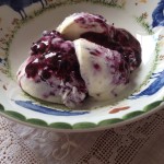 Bilberry ice cream